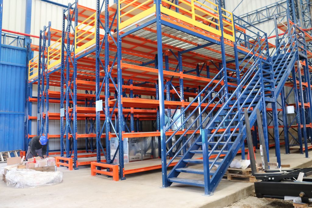 estanterías metálicas industriales